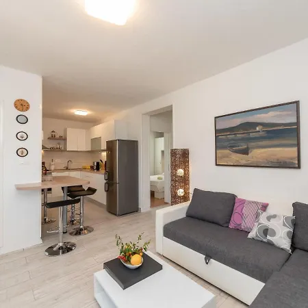 Ferienhaus Milka By Interhome *