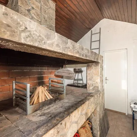 Milka By Interhome * Pridraga