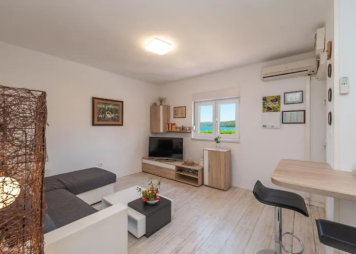 בית נופש Milka By Interhome *
